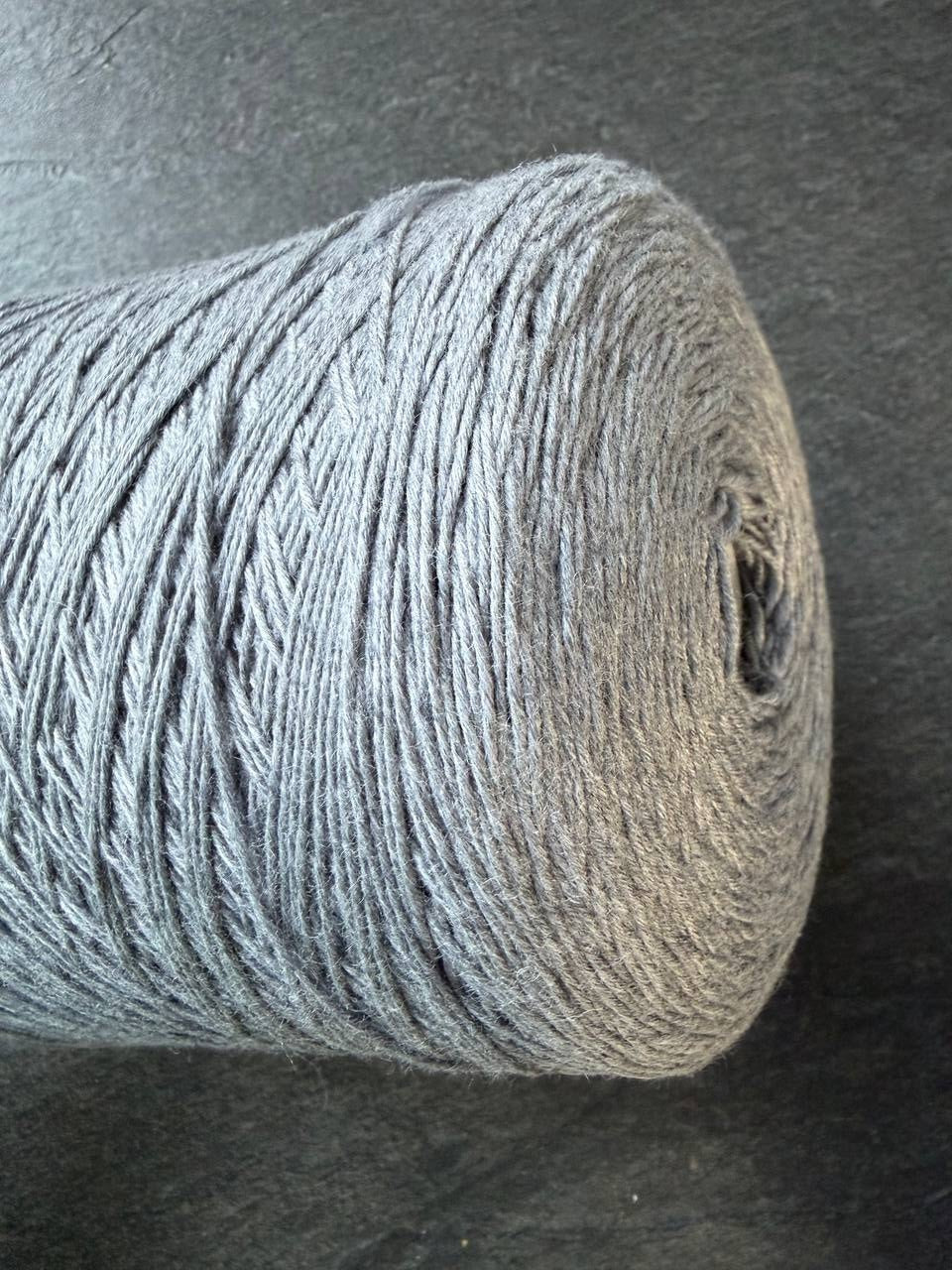 Merino — 100% Merino, 300 m / 100 g