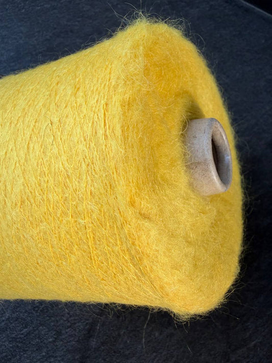 Timateo — 40% Kid Mohair, 10% Merino, 50% PA, 1000 m / 100 g