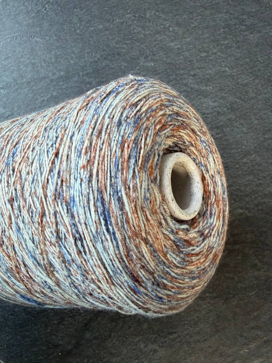 Merino — 30% Merino, 30% PA, 40% PC, 220 m / 100 g