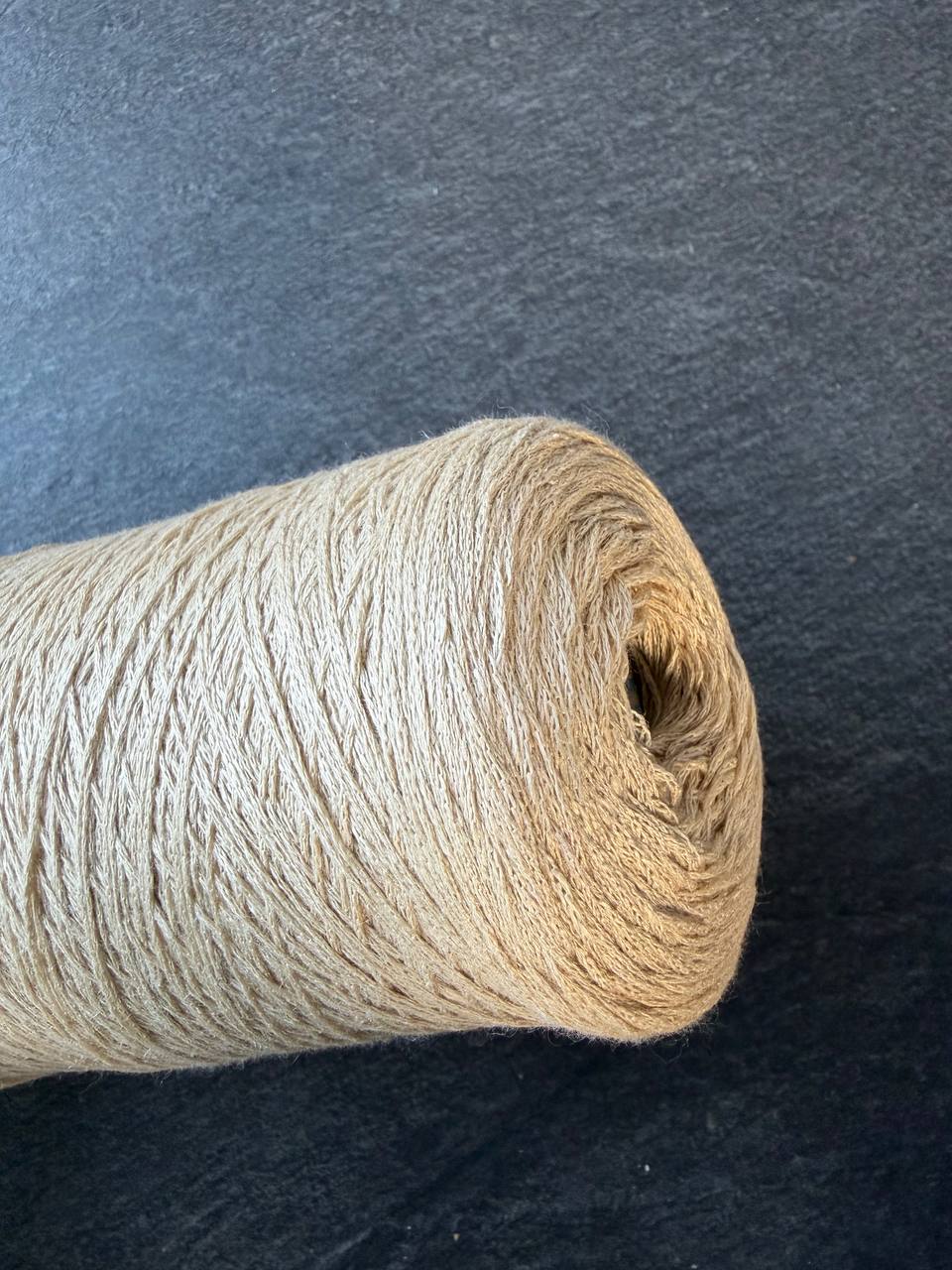 Carriaggi — 75% lins, 18% kašmirs, 7% zīds, 560 m / 100 g
